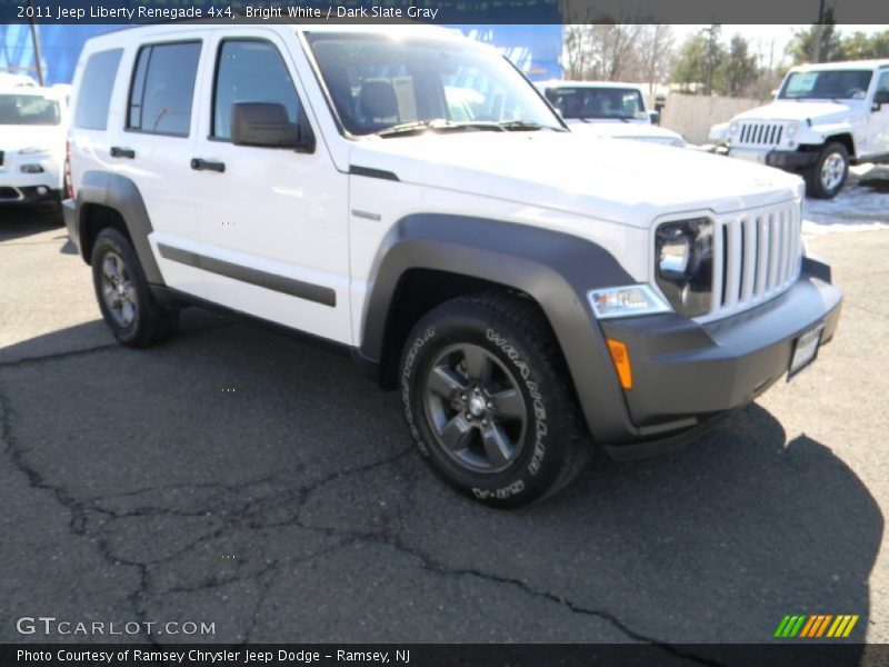Bright White / Dark Slate Gray 2011 Jeep Liberty Renegade 4x4