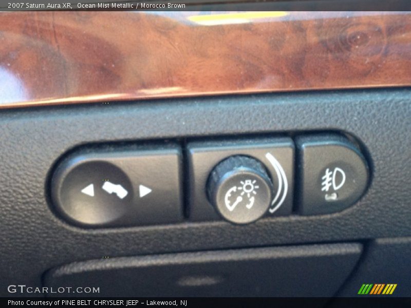 Ocean Mist Metallic / Morocco Brown 2007 Saturn Aura XR