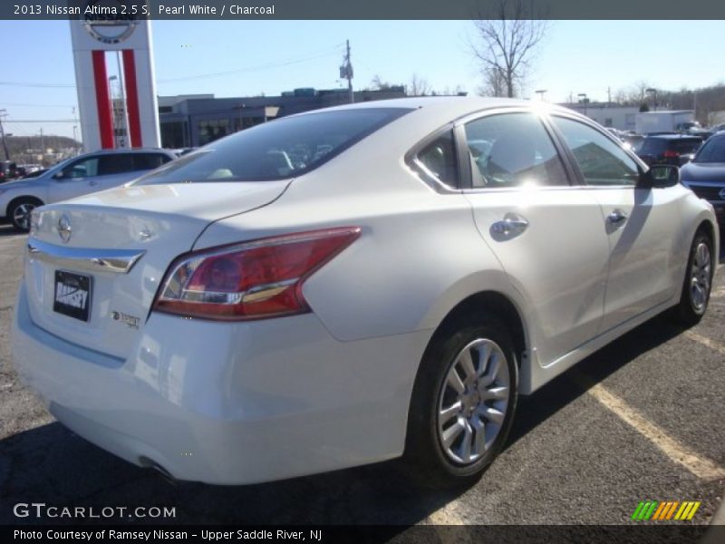 Pearl White / Charcoal 2013 Nissan Altima 2.5 S