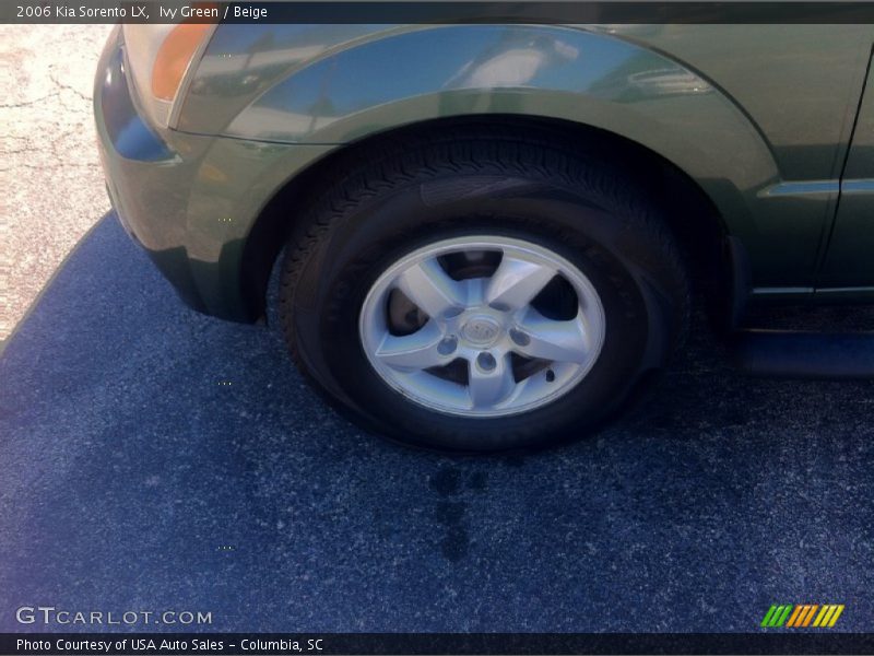 Ivy Green / Beige 2006 Kia Sorento LX