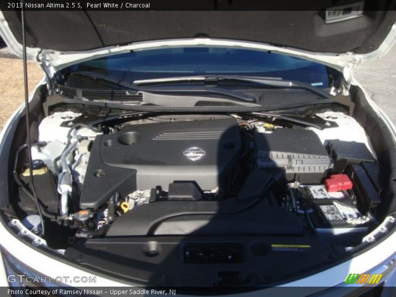 Pearl White / Charcoal 2013 Nissan Altima 2.5 S