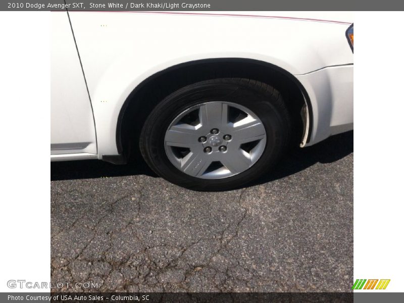 Stone White / Dark Khaki/Light Graystone 2010 Dodge Avenger SXT