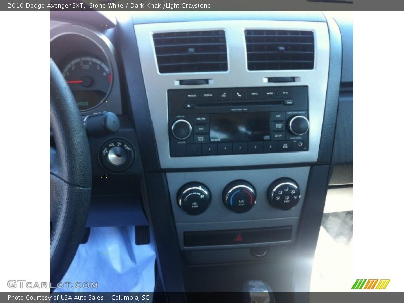 Stone White / Dark Khaki/Light Graystone 2010 Dodge Avenger SXT