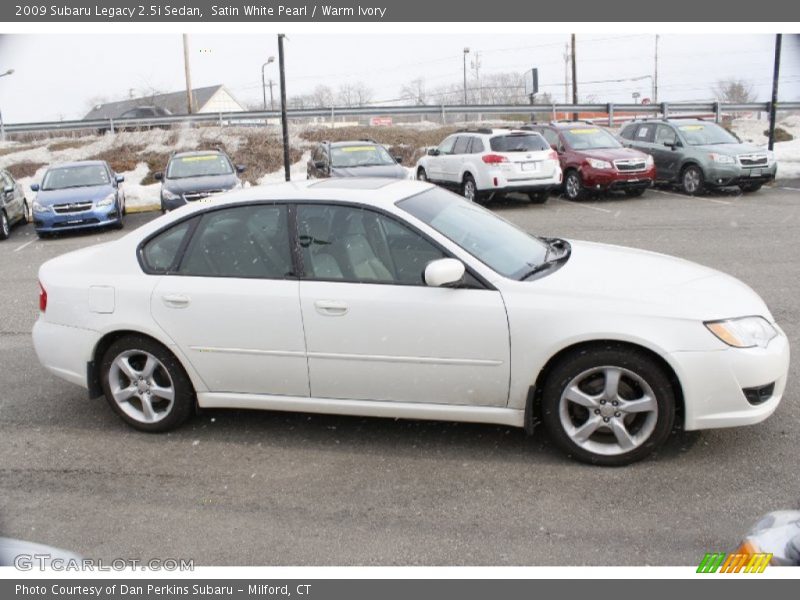 Satin White Pearl / Warm Ivory 2009 Subaru Legacy 2.5i Sedan