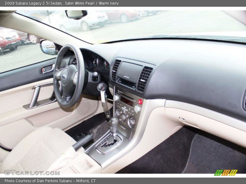 Satin White Pearl / Warm Ivory 2009 Subaru Legacy 2.5i Sedan