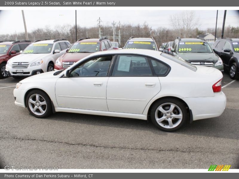 Satin White Pearl / Warm Ivory 2009 Subaru Legacy 2.5i Sedan
