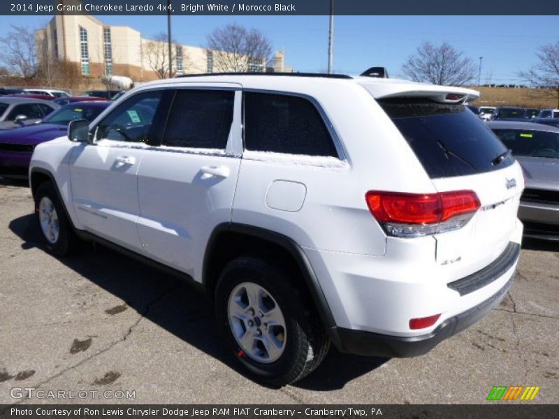 Bright White / Morocco Black 2014 Jeep Grand Cherokee Laredo 4x4