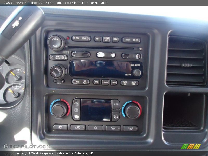 Light Pewter Metallic / Tan/Neutral 2003 Chevrolet Tahoe Z71 4x4