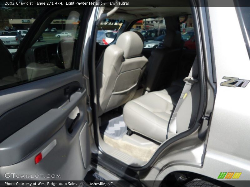 Light Pewter Metallic / Tan/Neutral 2003 Chevrolet Tahoe Z71 4x4