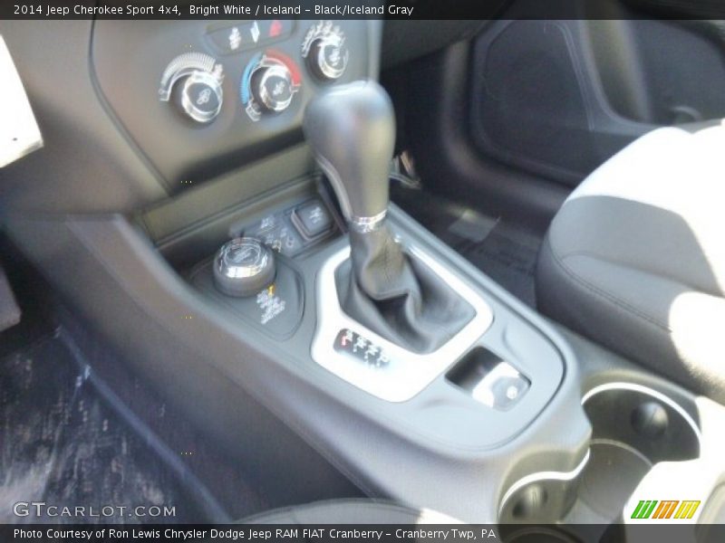 Bright White / Iceland - Black/Iceland Gray 2014 Jeep Cherokee Sport 4x4