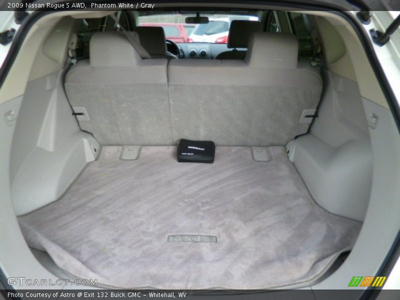Phantom White / Gray 2009 Nissan Rogue S AWD