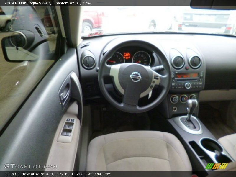 Phantom White / Gray 2009 Nissan Rogue S AWD