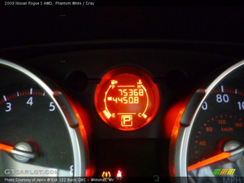 Phantom White / Gray 2009 Nissan Rogue S AWD