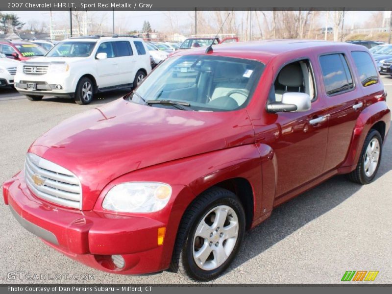 Front 3/4 View of 2007 HHR LT