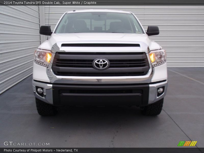 Super White / Graphite 2014 Toyota Tundra SR5 Double Cab