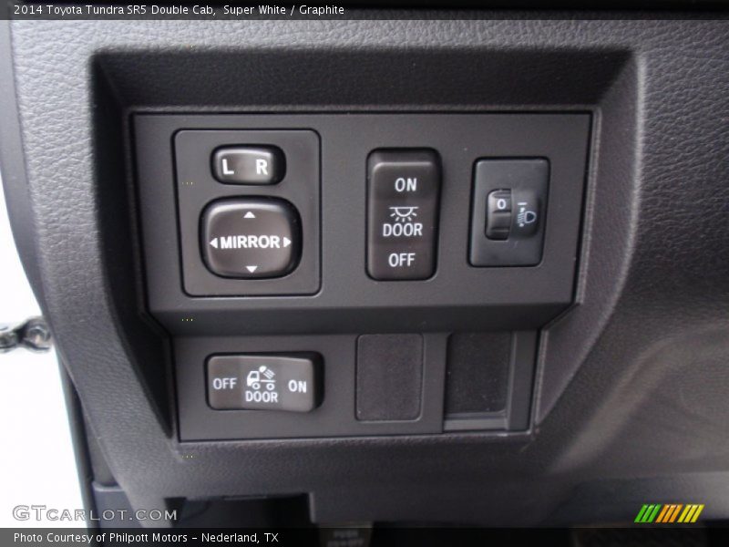 Super White / Graphite 2014 Toyota Tundra SR5 Double Cab