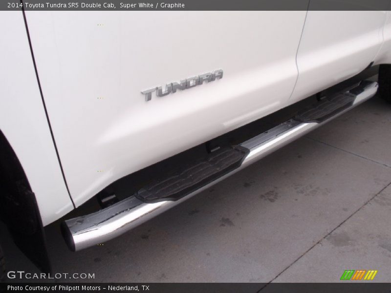 Super White / Graphite 2014 Toyota Tundra SR5 Double Cab