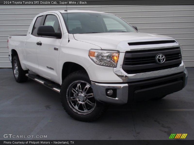 Super White / Black 2014 Toyota Tundra SR5 Double Cab