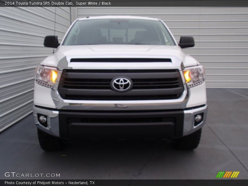 Super White / Black 2014 Toyota Tundra SR5 Double Cab