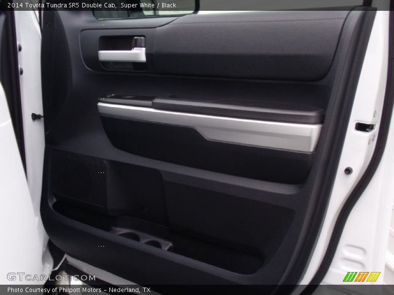 Super White / Black 2014 Toyota Tundra SR5 Double Cab