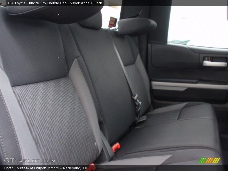 Super White / Black 2014 Toyota Tundra SR5 Double Cab