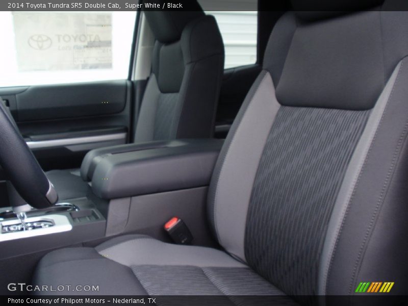 Super White / Black 2014 Toyota Tundra SR5 Double Cab
