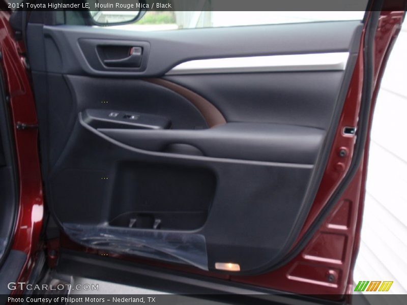 Moulin Rouge Mica / Black 2014 Toyota Highlander LE