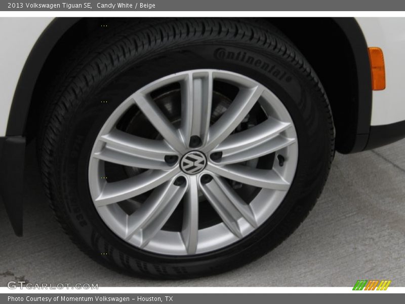 Candy White / Beige 2013 Volkswagen Tiguan SE