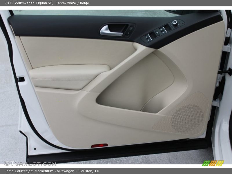 Candy White / Beige 2013 Volkswagen Tiguan SE