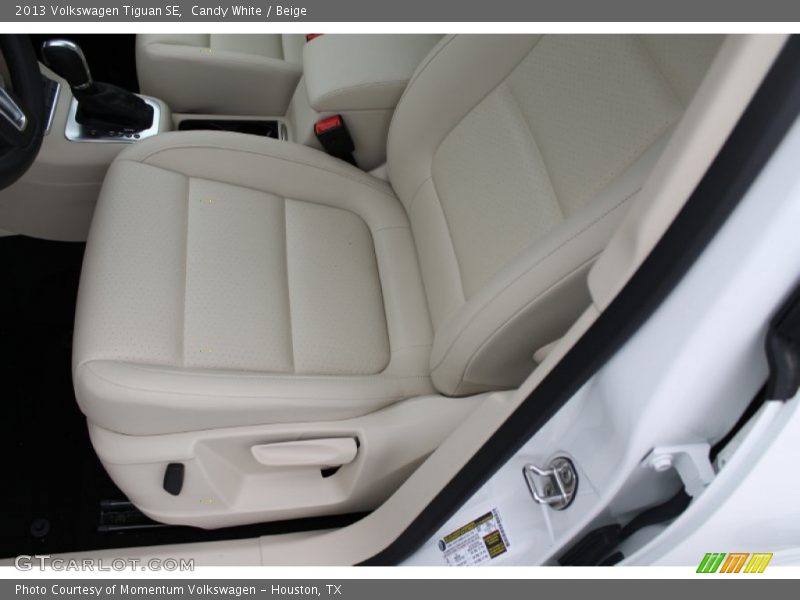 Candy White / Beige 2013 Volkswagen Tiguan SE