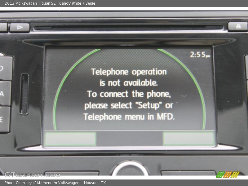 Candy White / Beige 2013 Volkswagen Tiguan SE