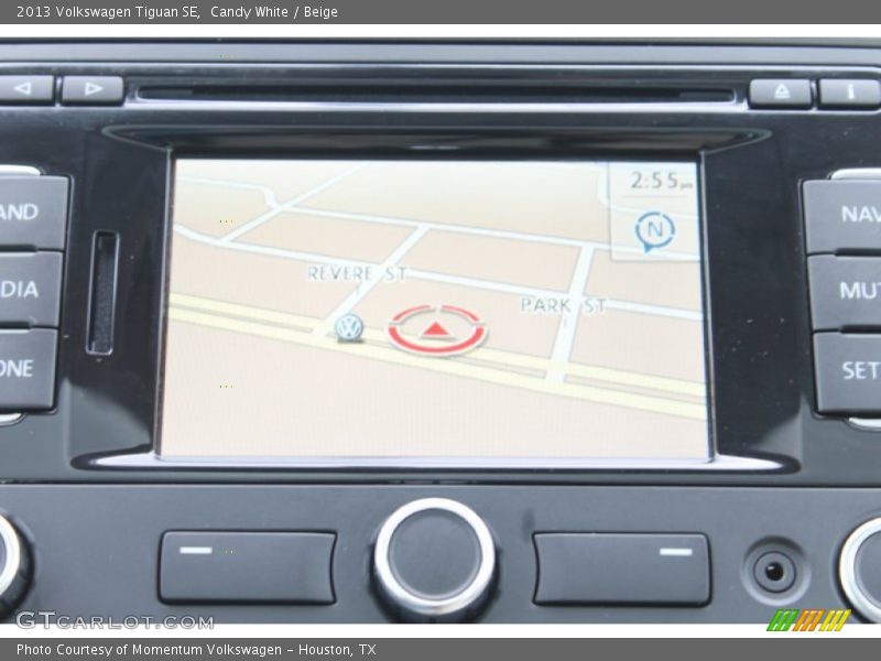 Candy White / Beige 2013 Volkswagen Tiguan SE