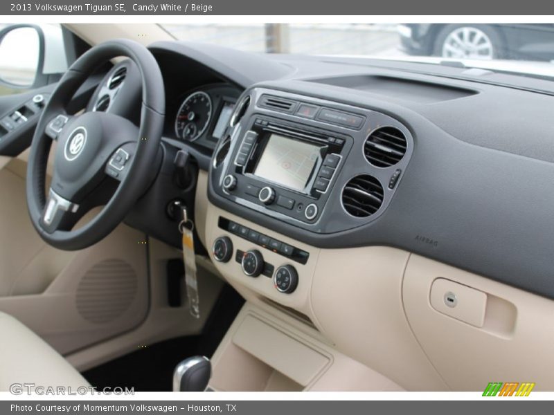 Candy White / Beige 2013 Volkswagen Tiguan SE