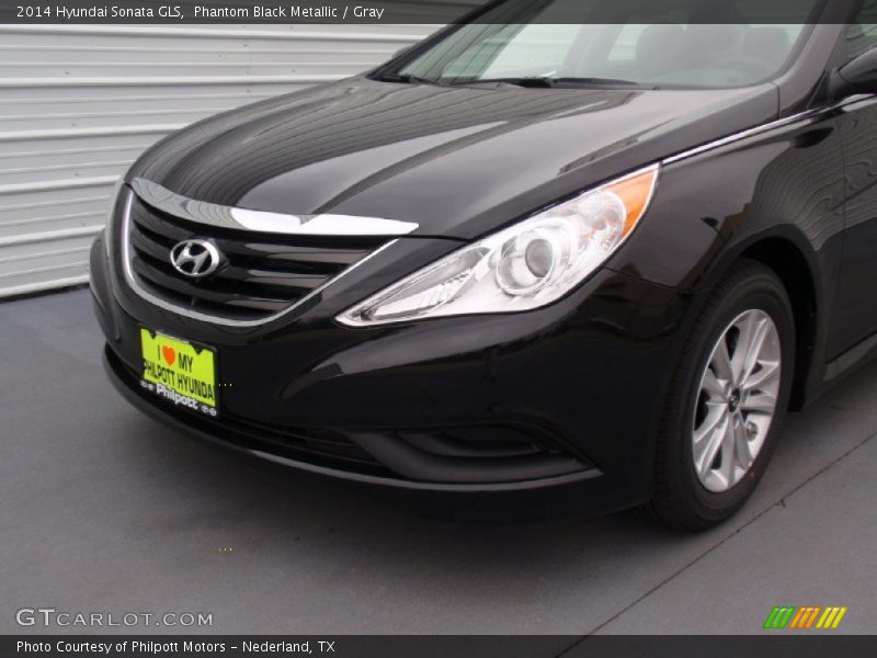 Phantom Black Metallic / Gray 2014 Hyundai Sonata GLS