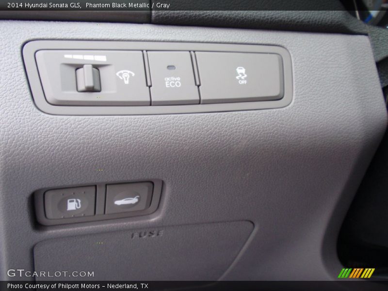 Phantom Black Metallic / Gray 2014 Hyundai Sonata GLS