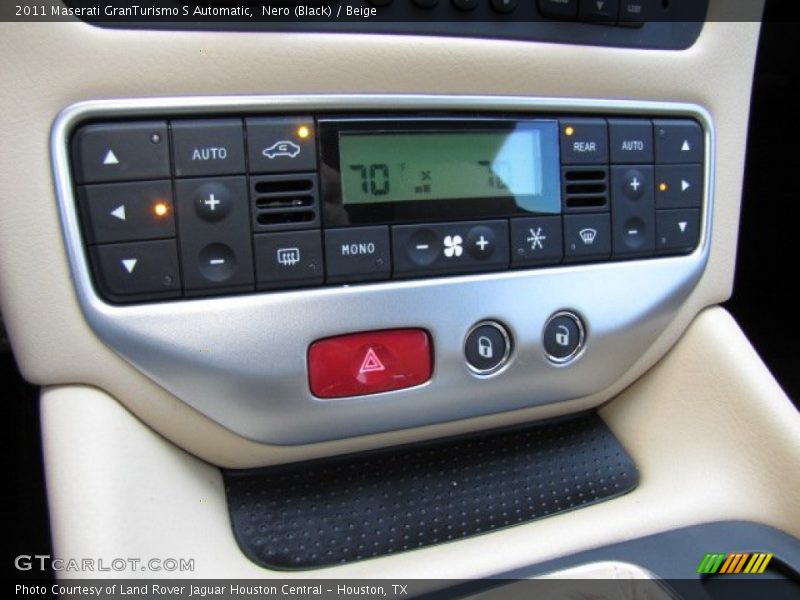 Nero (Black) / Beige 2011 Maserati GranTurismo S Automatic