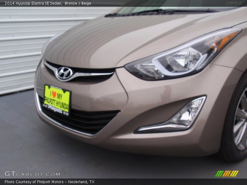 Bronze / Beige 2014 Hyundai Elantra SE Sedan