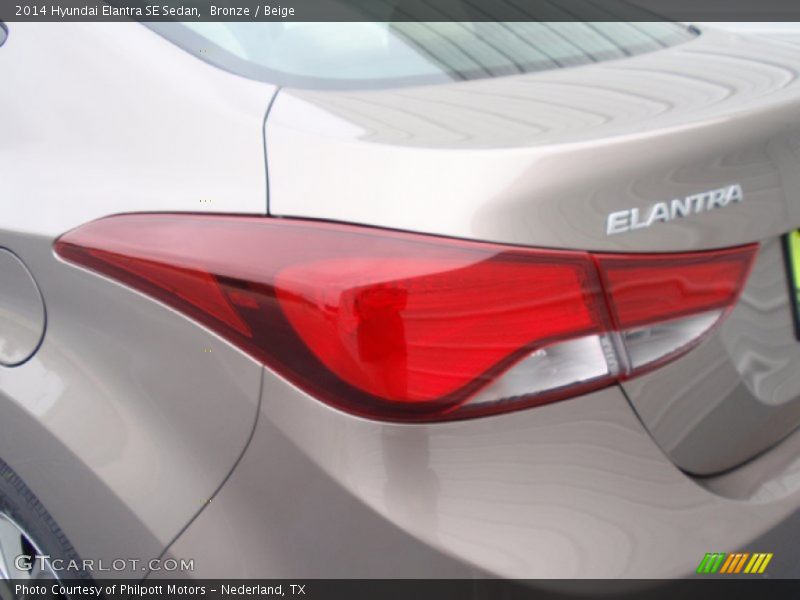Bronze / Beige 2014 Hyundai Elantra SE Sedan