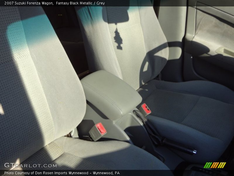 Fantasy Black Metallic / Grey 2007 Suzuki Forenza Wagon