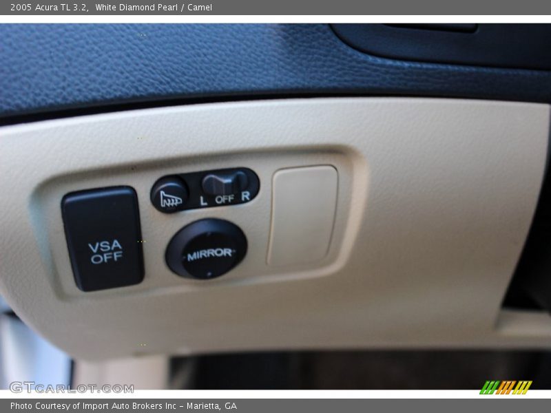 White Diamond Pearl / Camel 2005 Acura TL 3.2