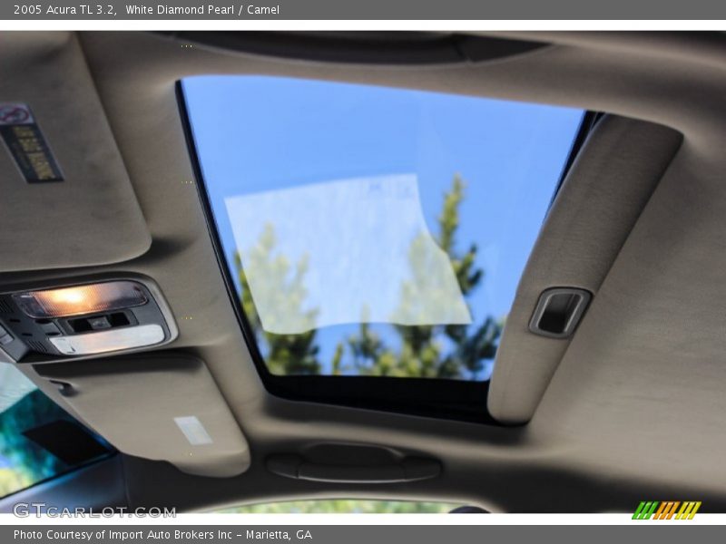 White Diamond Pearl / Camel 2005 Acura TL 3.2