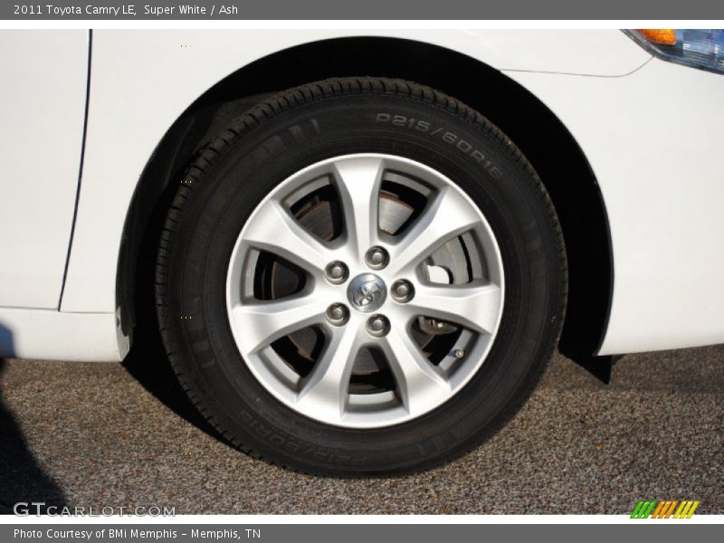 Super White / Ash 2011 Toyota Camry LE