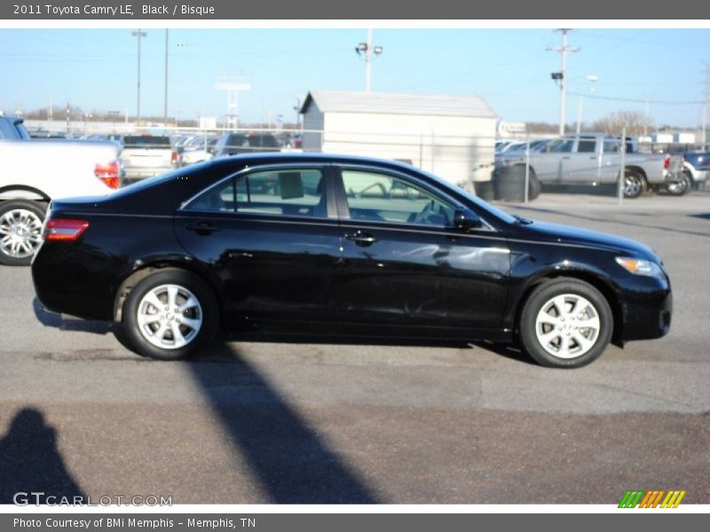 Black / Bisque 2011 Toyota Camry LE