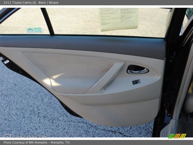 Black / Bisque 2011 Toyota Camry LE