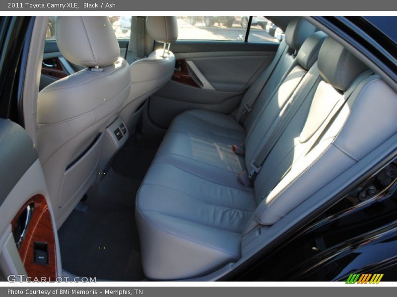 Black / Ash 2011 Toyota Camry XLE
