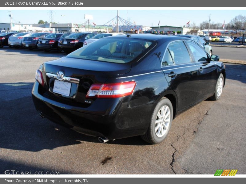 Black / Bisque 2011 Toyota Camry XLE V6