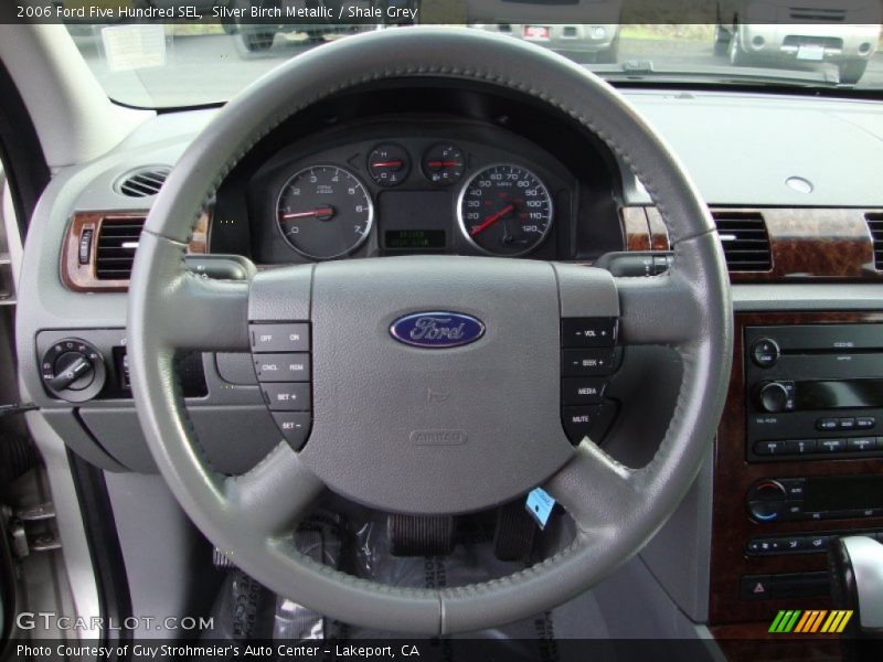  2006 Five Hundred SEL Steering Wheel