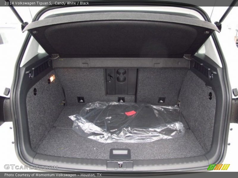 Candy White / Black 2014 Volkswagen Tiguan S