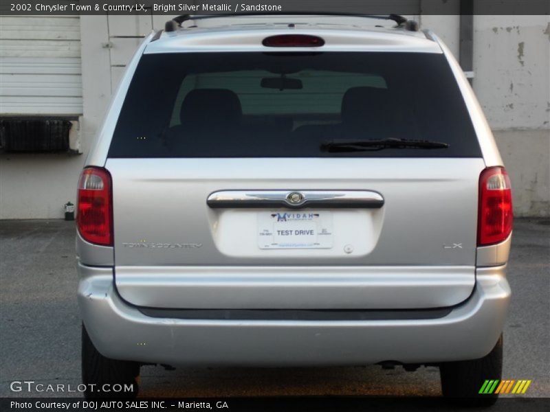 Bright Silver Metallic / Sandstone 2002 Chrysler Town & Country LX