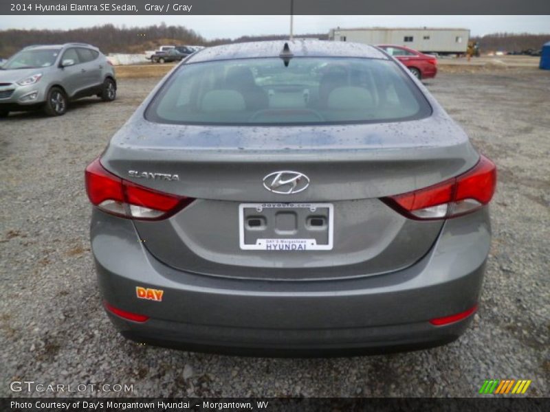 Gray / Gray 2014 Hyundai Elantra SE Sedan
